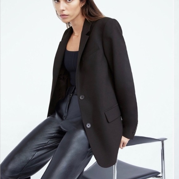 Aritzia Elegant Black Blazer Oversized size 2XS - Picture 2 of 15